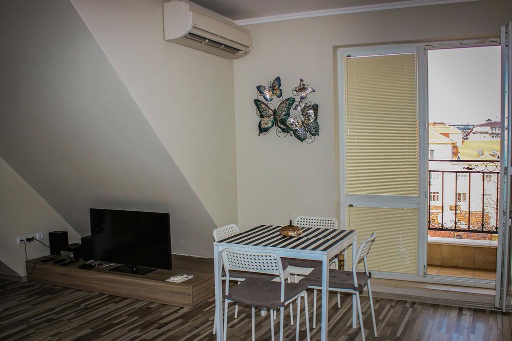 Sofia Art Gallery Vacation Apartments Exterior photo