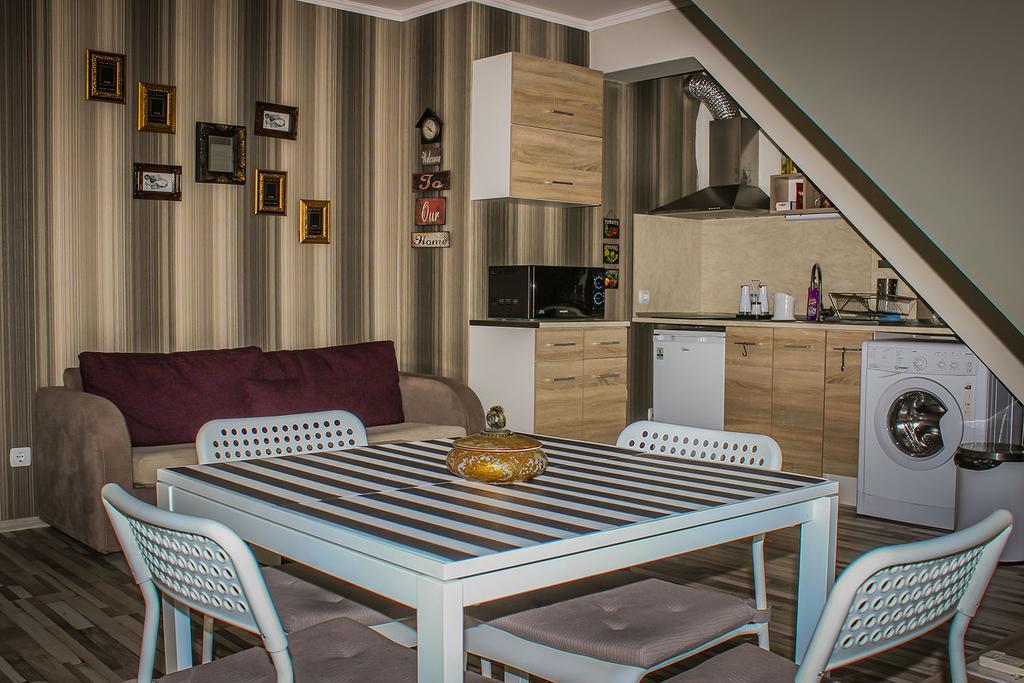 Sofia Art Gallery Vacation Apartments Exterior photo